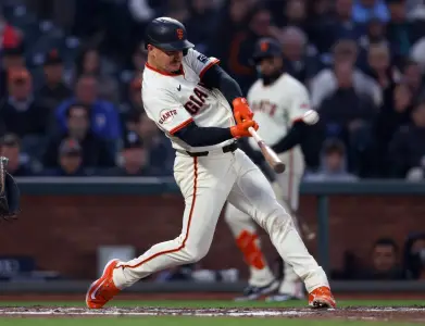 SF Giants’ Chapman on schedule to begin rehab next week