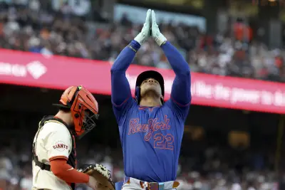 Mets’ offensive statement leads comeback to sweep Giants for seventh straight win