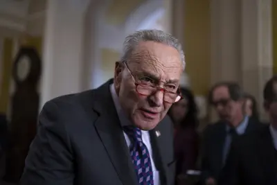 New Poll Puts Schumer Barely Above Water with New York City Democrats