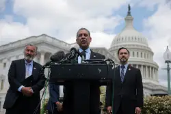 Andrew Cuomo locks in another House endorsement in NYC mayoral race