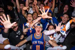 Knicks fans go wild outside Garden after thrilling Game 4 win over Celtics