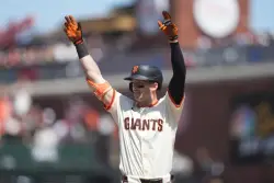SF Giants capitalize on Red Sox’s costly errors to secure series win