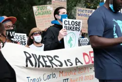 Cuomo, Angling for Moderate and Conservative Voters, Reverses Stance and Now Says He Opposes Closing Rikers Island