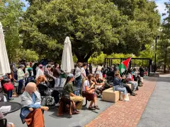 Stanford declines to discuss Israeli divestment as hunger strike protestors vow to grow numbers