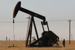 Crude Oil Prices Plunge Despite Iranian Strike On American Bases in Middle East