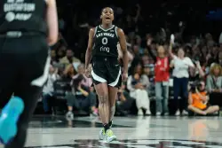 Aces win Game 2 over Mercury as Jackie Young sets WNBA record