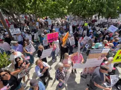 No Kings protests against Trump kick off around the Bay Area on Saturday